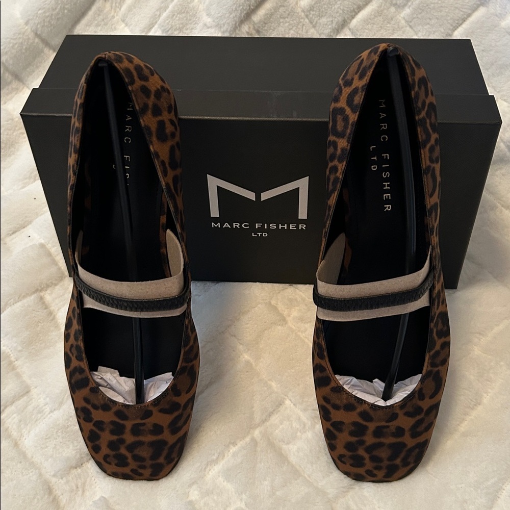 Marc Fisher Urella3 Animal Print Flats size 9M - Picture 2 of 6